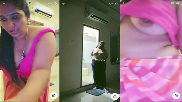 Telugu Bhabhi Anu tango hot public live boobs