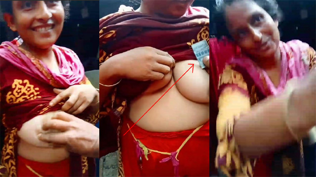 Neighbour Aunty Showing Her – Boobs For Money