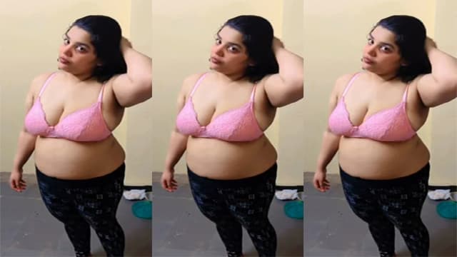 Sexy Chubby Indian Tanker Wife Blowjob Video
